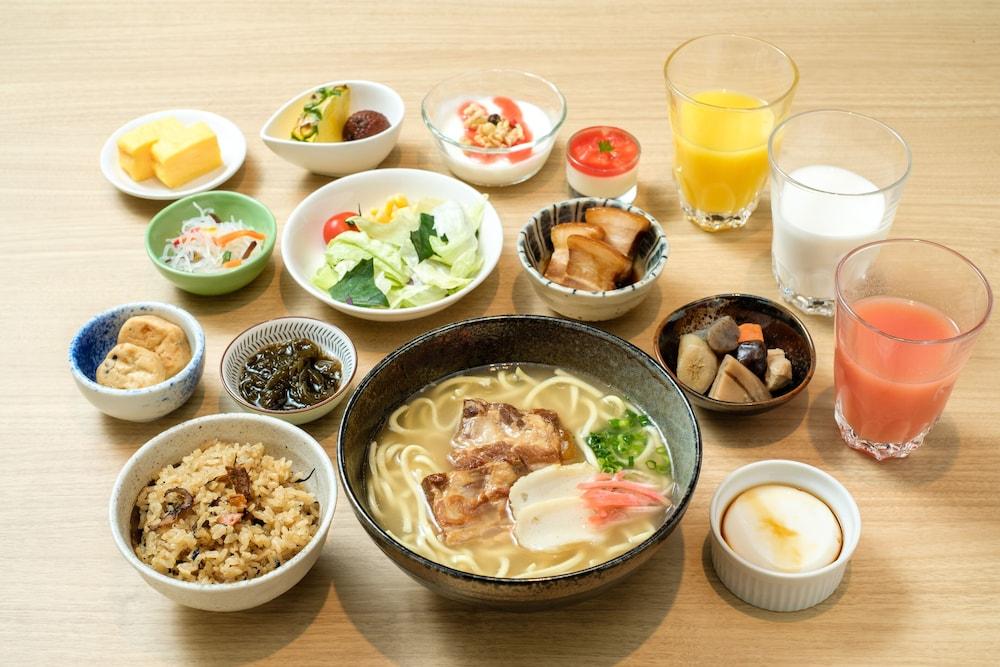 Richmond Hotel Naha Kumoji מראה חיצוני תמונה