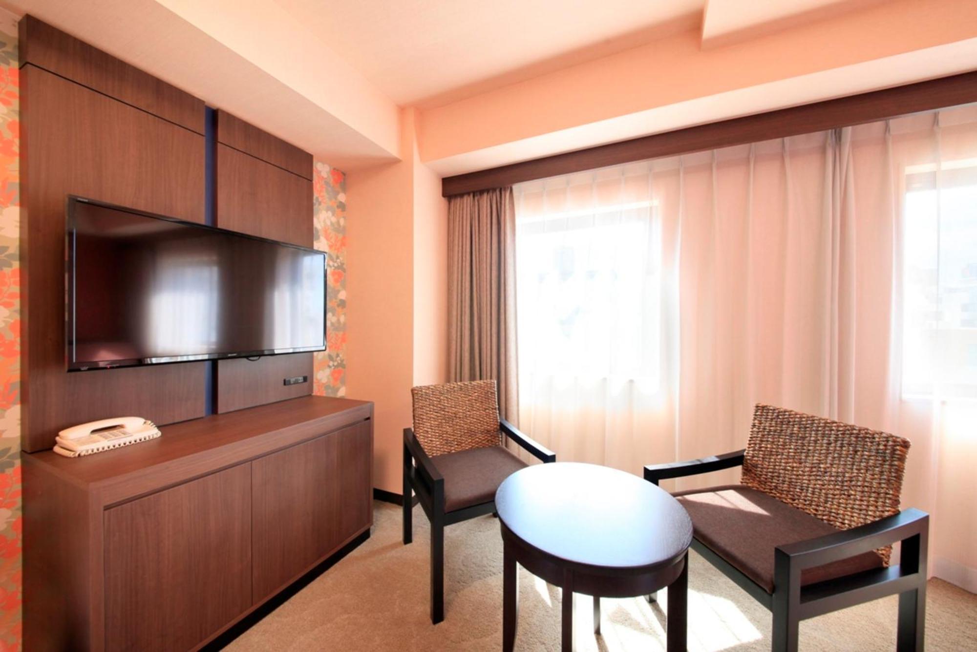 Richmond Hotel Naha Kumoji מראה חיצוני תמונה