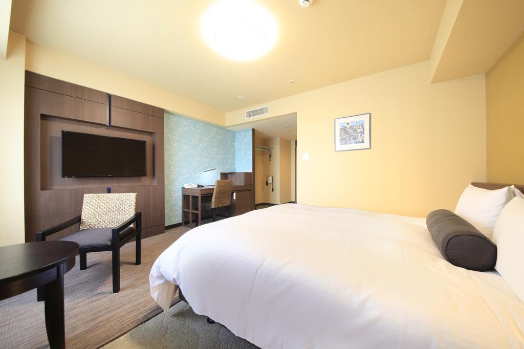 Richmond Hotel Naha Kumoji מראה חיצוני תמונה