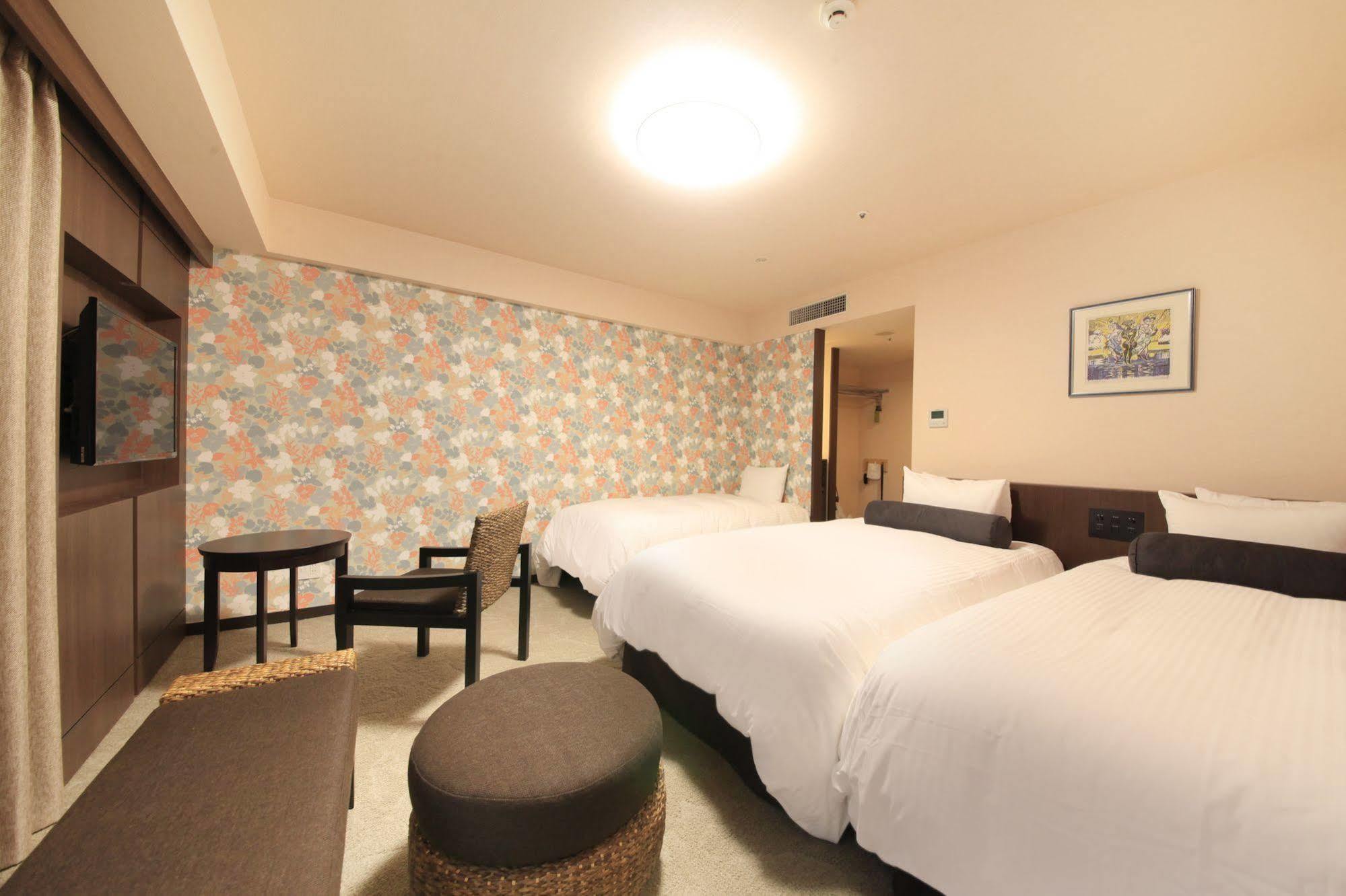 Richmond Hotel Naha Kumoji מראה חיצוני תמונה